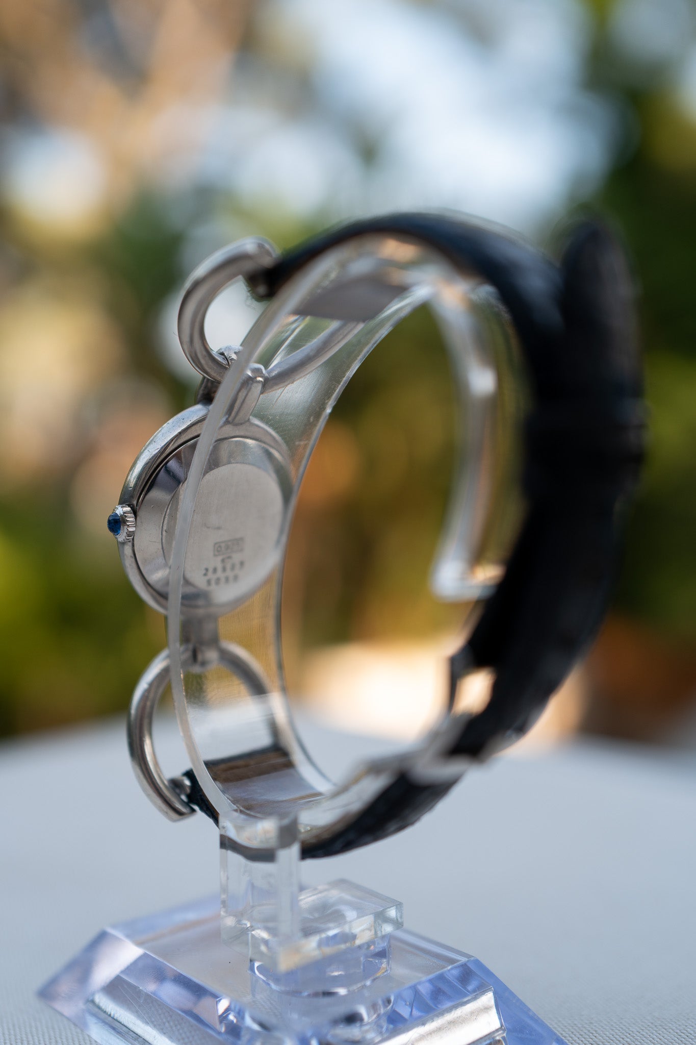 Chopard Genève Oval Stirrup Watch