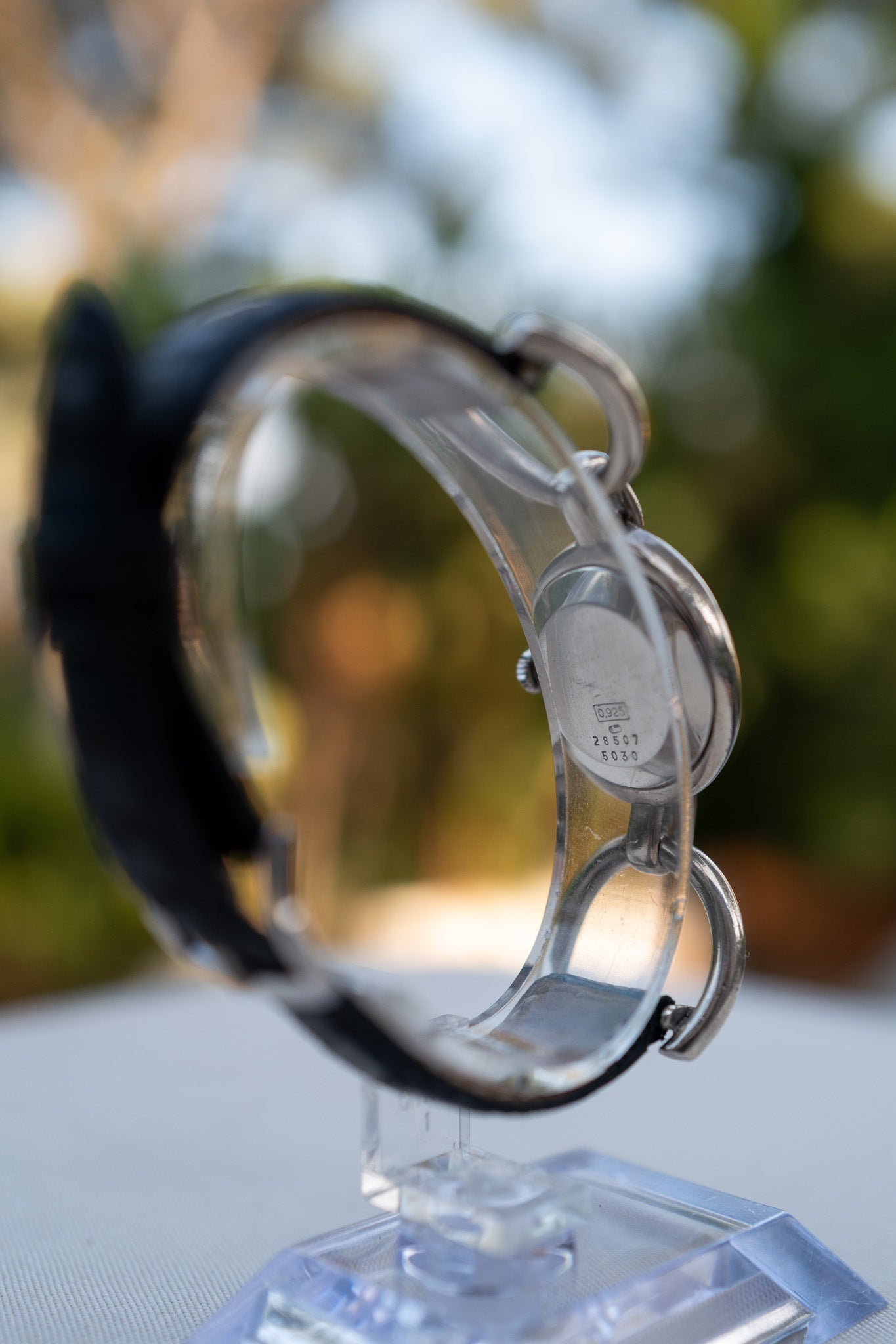 Chopard Genève Oval Stirrup Watch