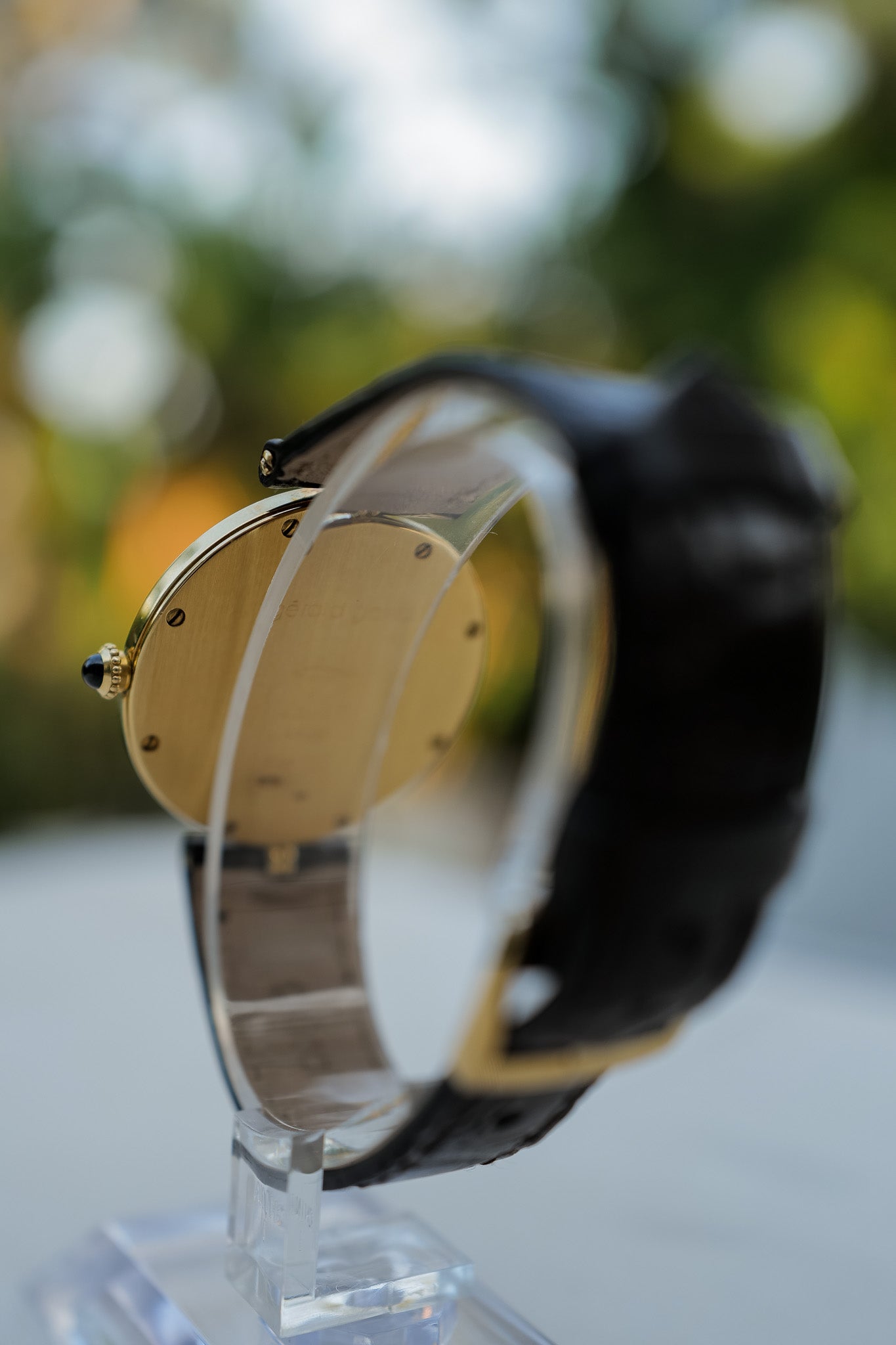 Gérald Genta 18K Yellow Gold Oval Watch