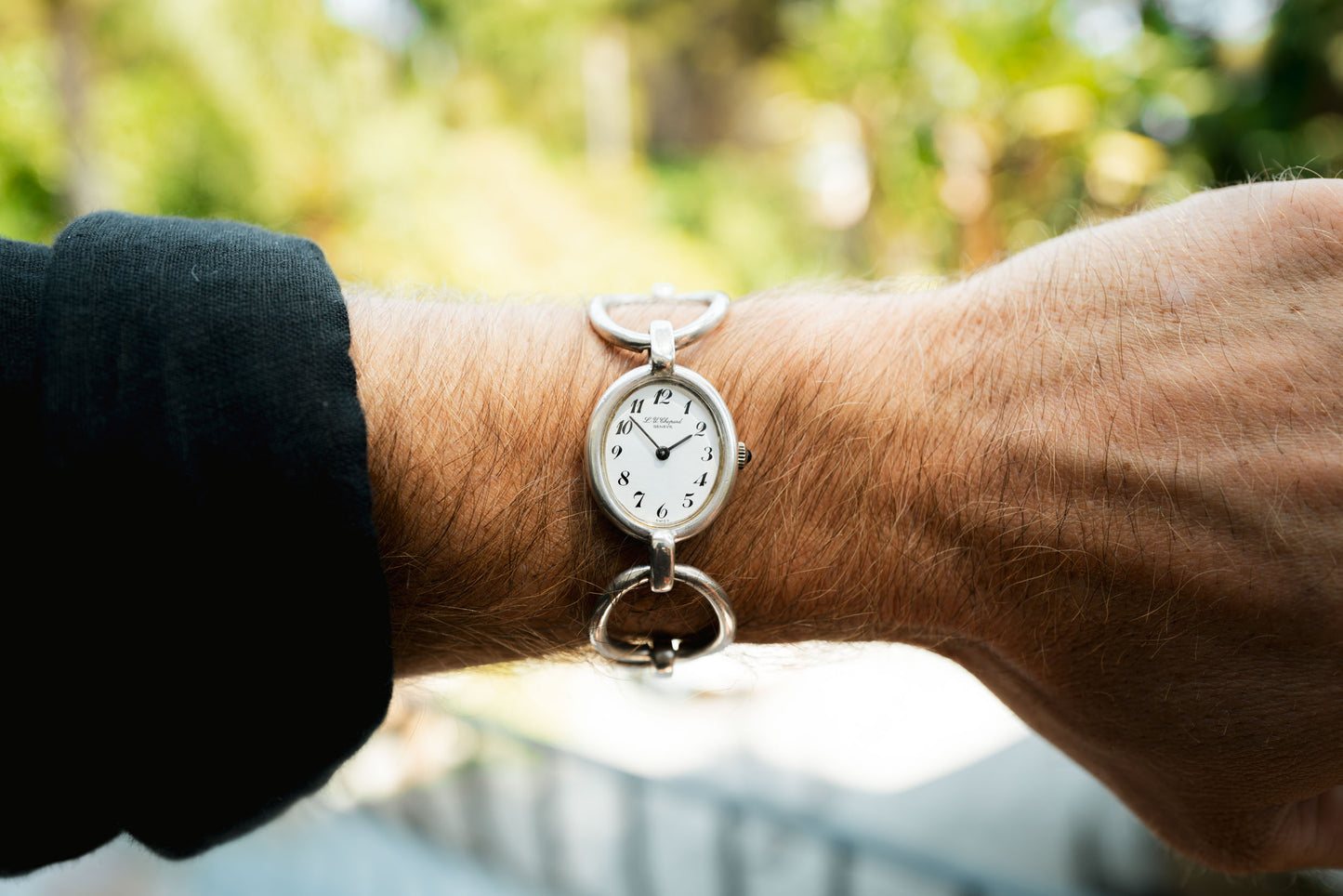 Chopard Genève Oval Link Watch