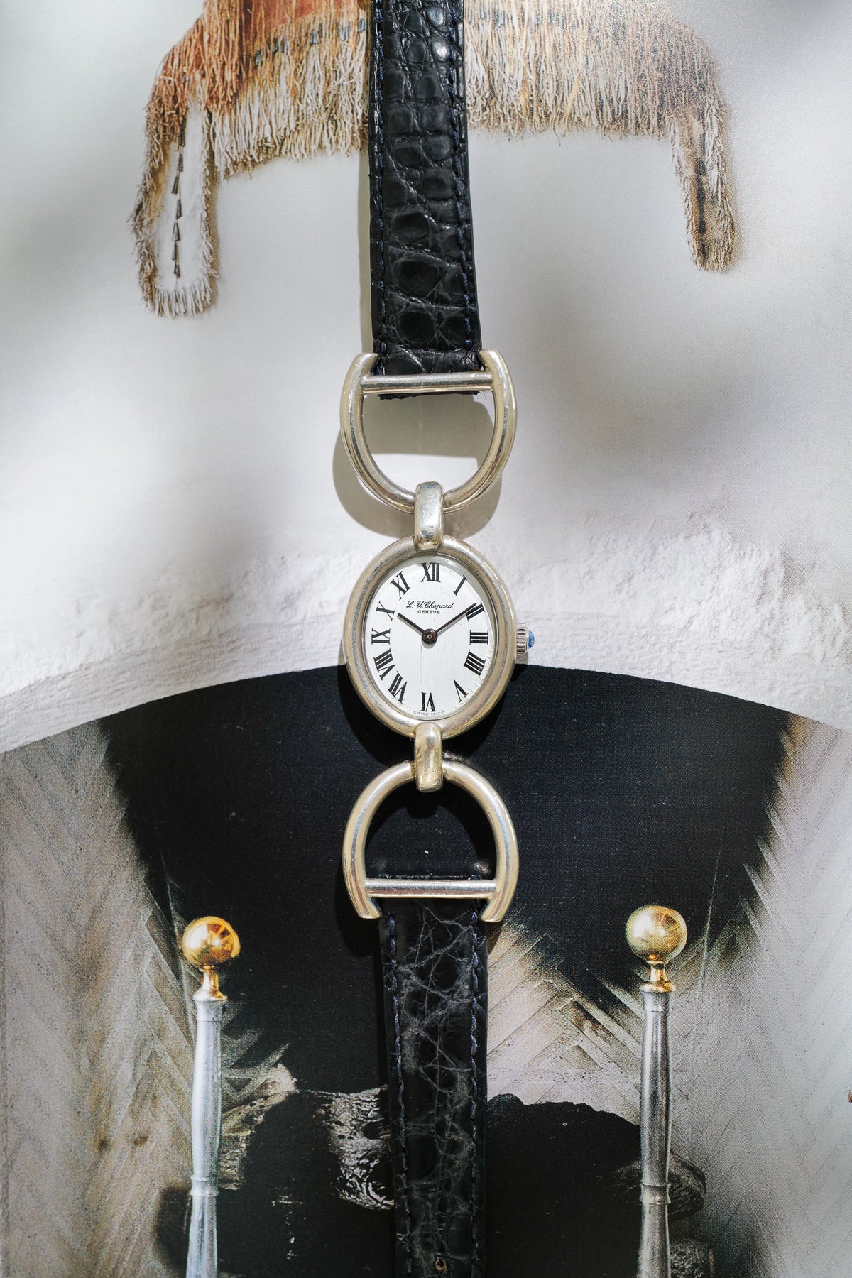 Chopard Genève Oval Stirrup Watch
